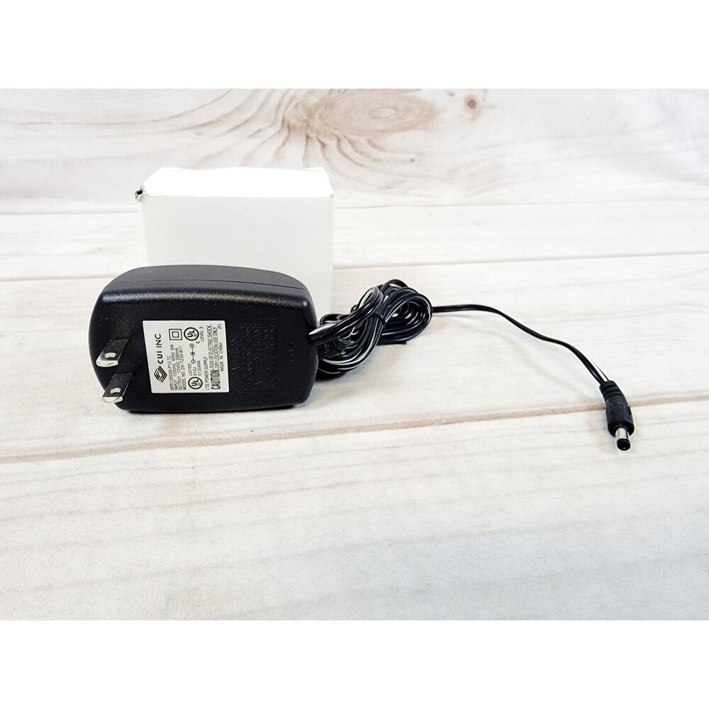 CUI AC Adapter DV-1230-B11 Transformer 120V 6W to 12VDC DPD120030-P13-TC